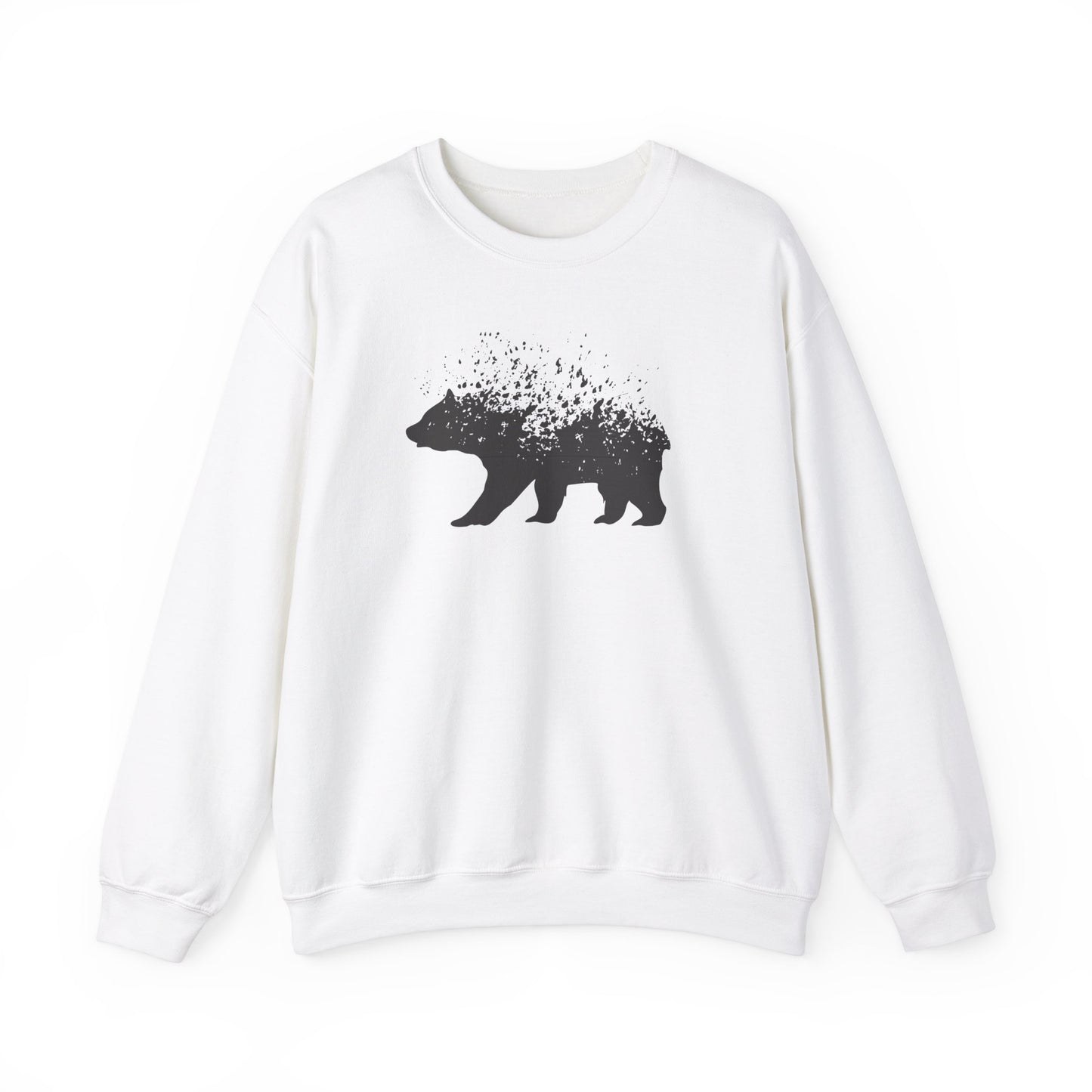 Nature-Inspired Bear Graphic Crewneck Sweatshirt for Adventurers