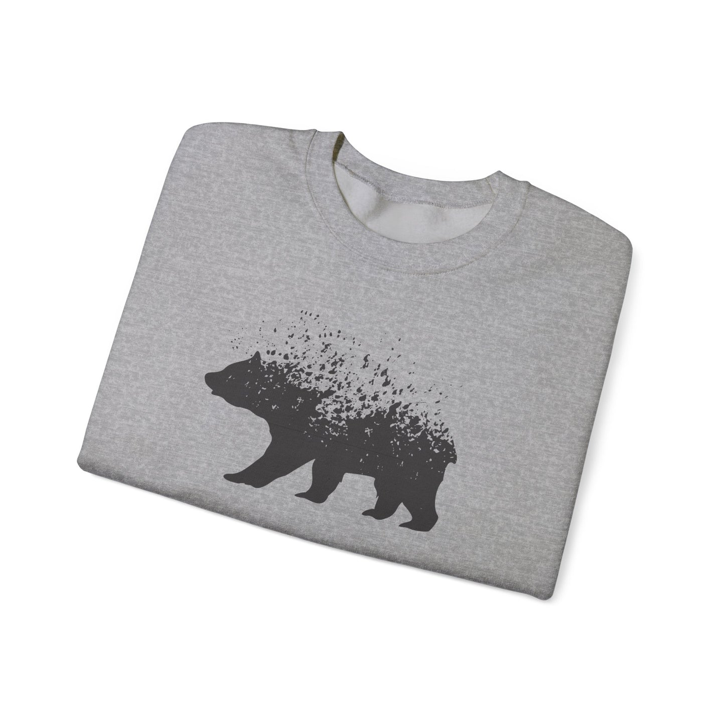 Nature-Inspired Bear Graphic Crewneck Sweatshirt for Adventurers