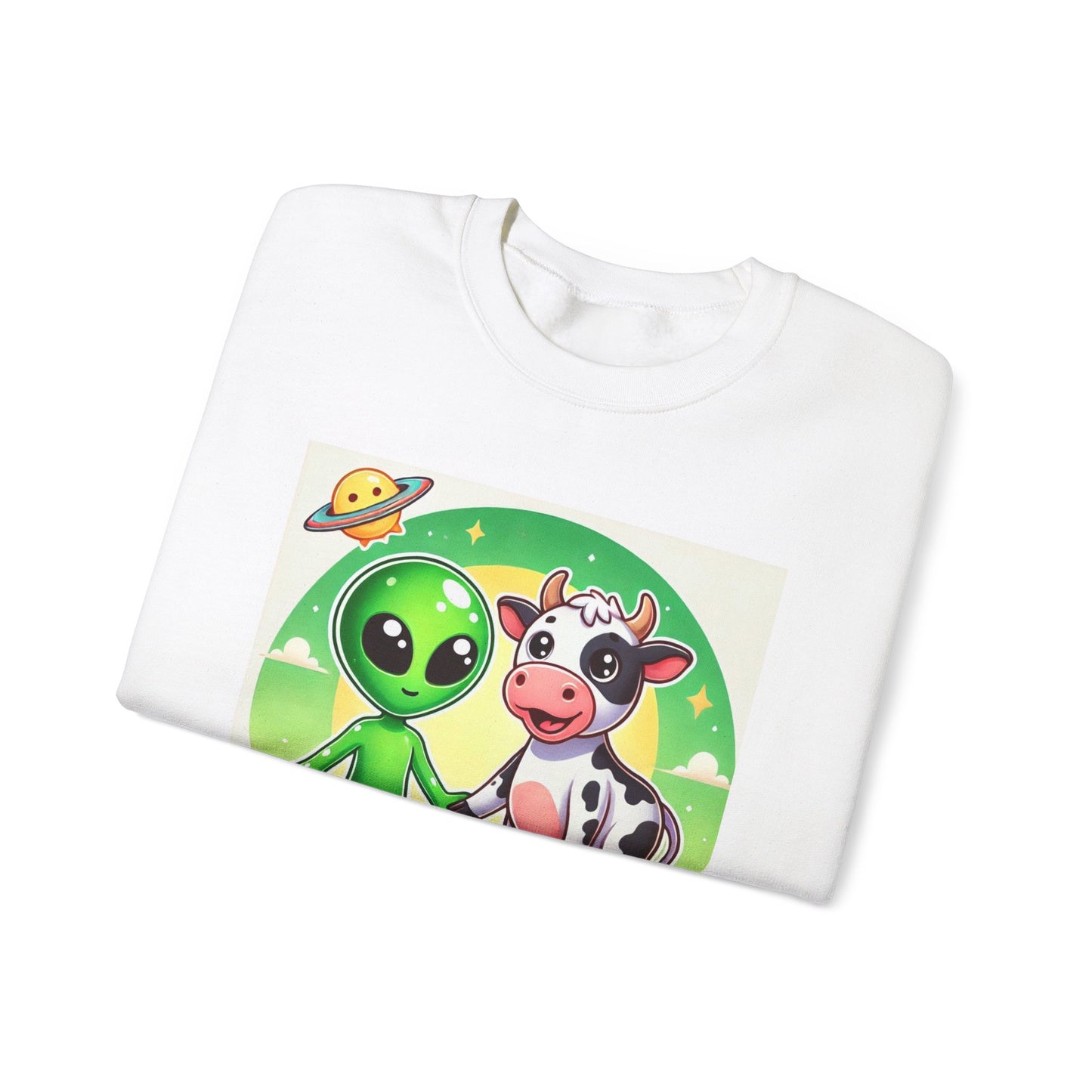 Alien and Cow besties - Unisex Heavy Blend™ Crewneck Sweatshirt