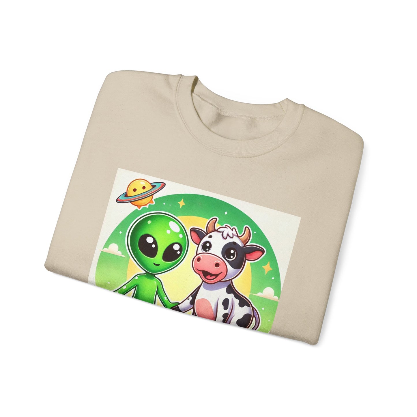 Alien and Cow besties - Unisex Heavy Blend™ Crewneck Sweatshirt