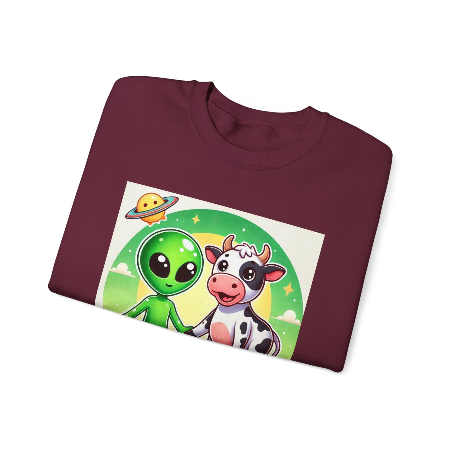 Alien and Cow besties - Unisex Heavy Blend™ Crewneck Sweatshirt